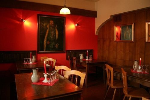Hotel U Hvezdy Прага Экстерьер фото