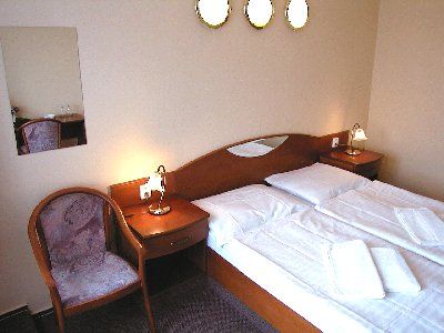 Hotel U Hvezdy Прага Экстерьер фото